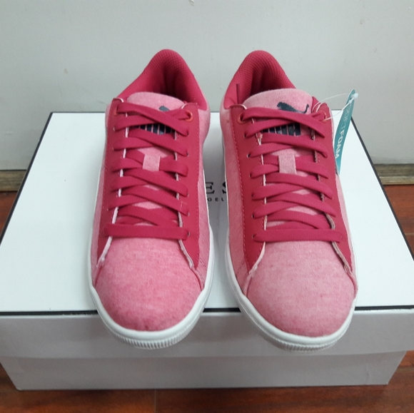 Puma - Picture 4 of 5